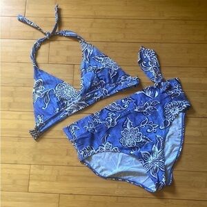 Bahia resort blue floral bikini​​​​​​​​​​​​​​​​​